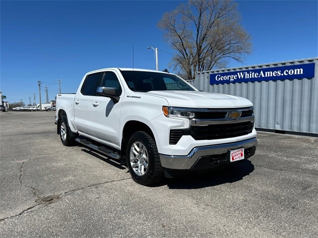 Used 2022 Chevrolet Silverado 1500 LT with VIN 3GCUDDED8NG506994 for sale in Ames, IA