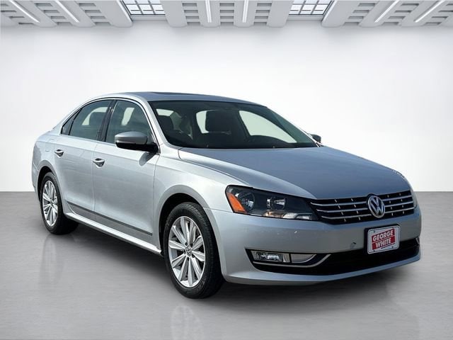 Used 2013 Volkswagen Passat SEL with VIN 1VWCH7A33DC057477 for sale in Ames, IA