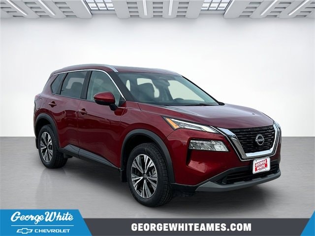 2023 Nissan Rogue SV's photo