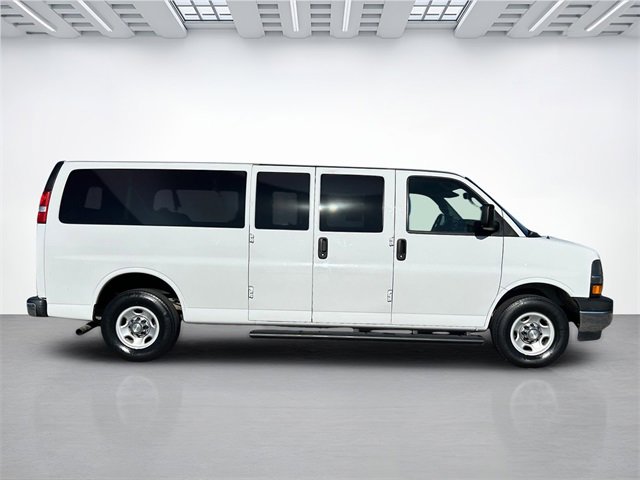 2020 Chevrolet Express LS photo 3