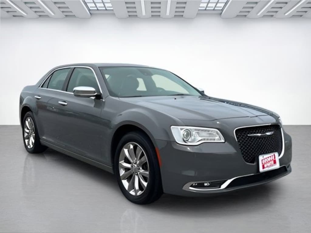 Used 2019 Chrysler 300 Limited