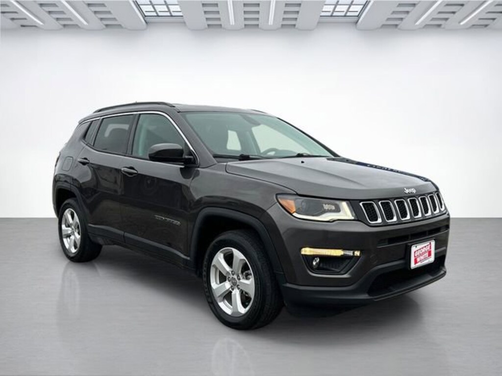 Used 2019 Jeep Compass Latitude 4x4 SUV