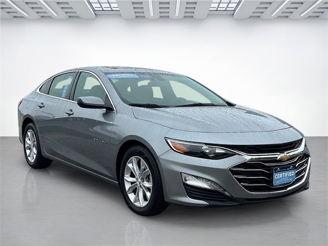 2024 Chevrolet Malibu 1LT photo 2
