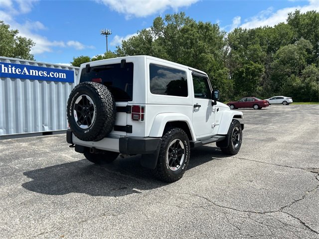 2013 Jeep Wrangler Sahara photo 4