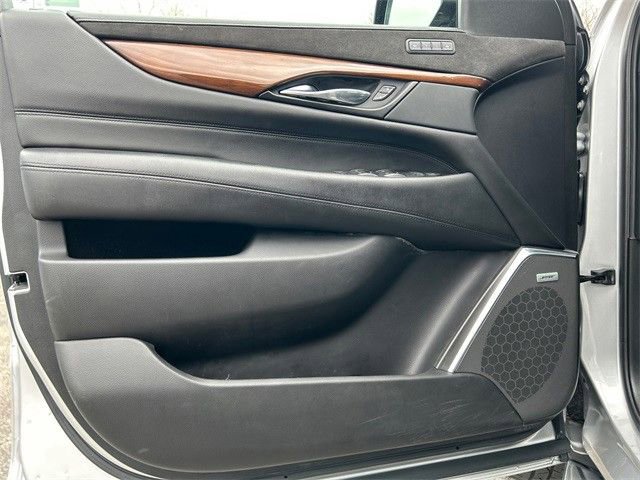 2020 Cadillac Escalade Luxury - Photo 18