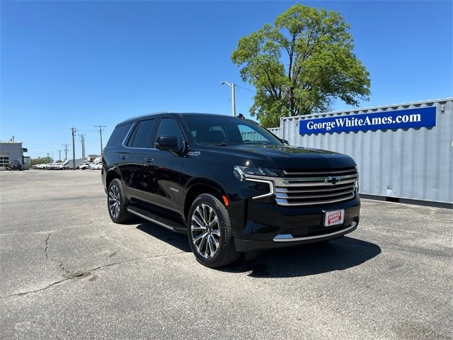 Used 2021 Chevrolet Tahoe High Country with VIN 1GNSKTKLXMR349509 for sale in Ames, IA