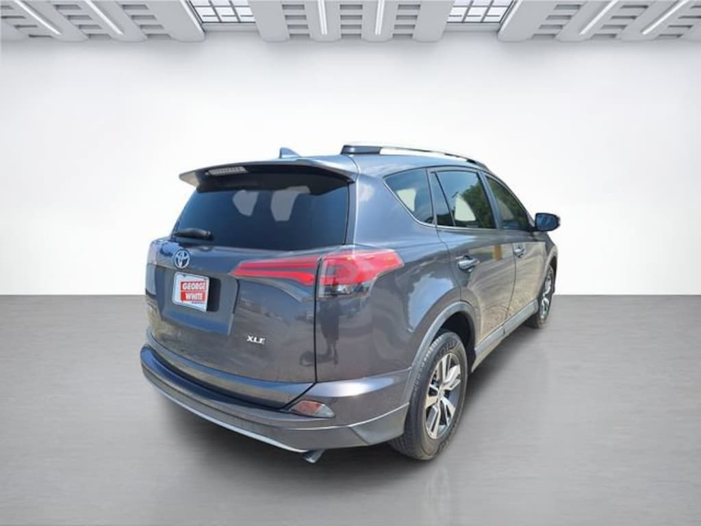 Used 2018 Toyota RAV4 XLE SUV