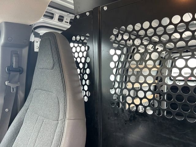 2023 GMC Savana Cargo Work Van - Photo 23