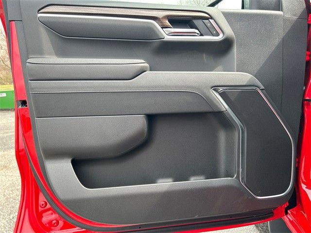 2025 Chevrolet Silverado 1500 LT - Photo 17