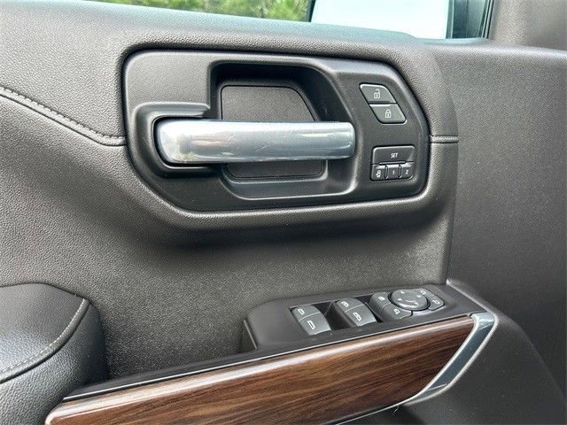 2019 GMC Sierra 1500 SLT - Photo 18