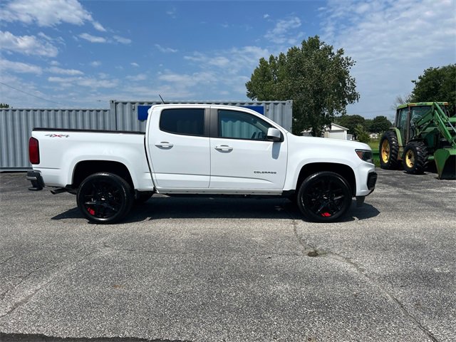 2022 Chevrolet Colorado Work Truck photo 2