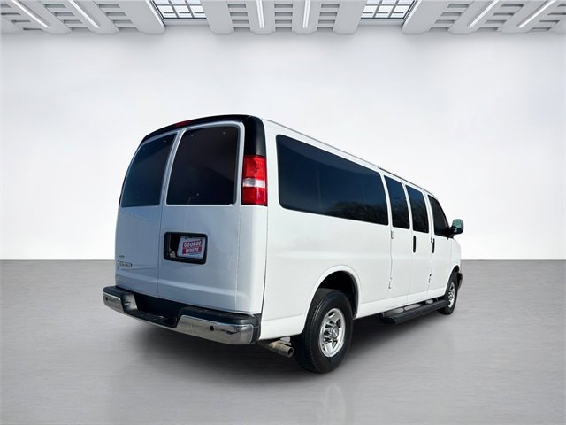 2020 Chevrolet Express LS photo 4