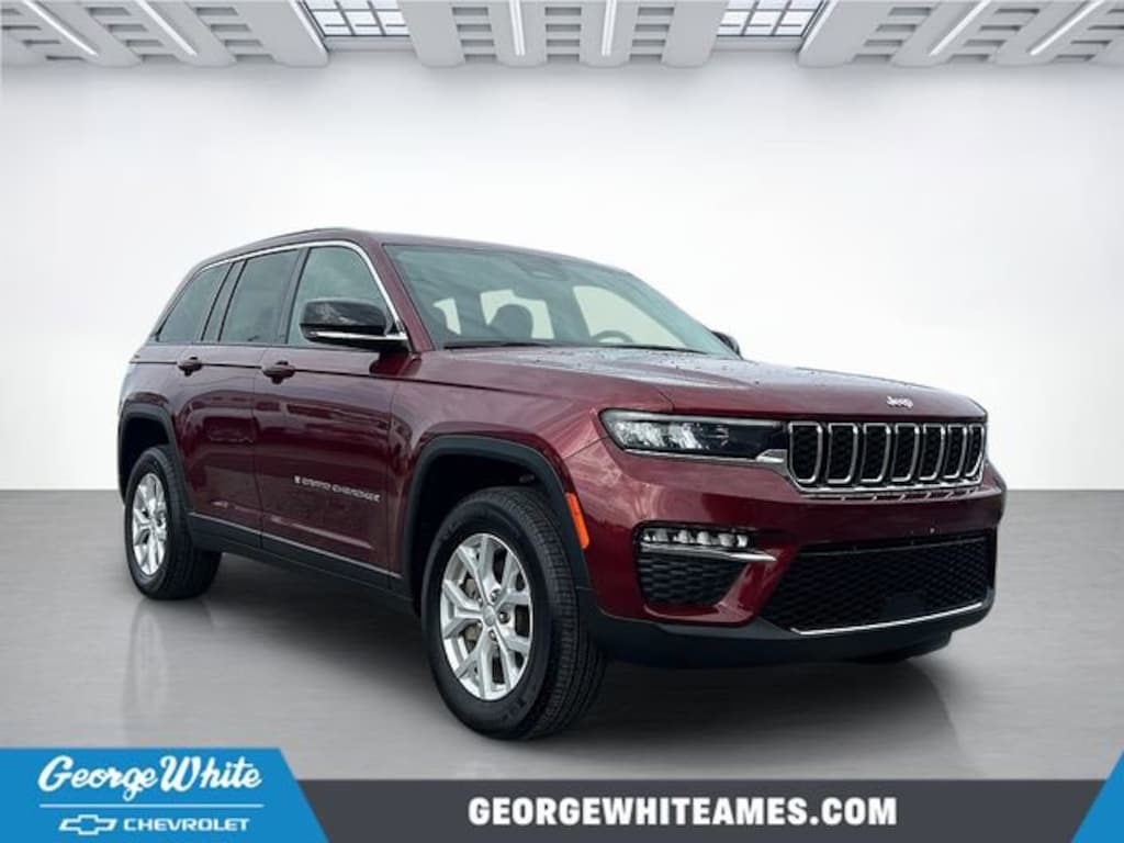 Used 2023 Jeep Grand Cherokee Limited 4x4 SUV
