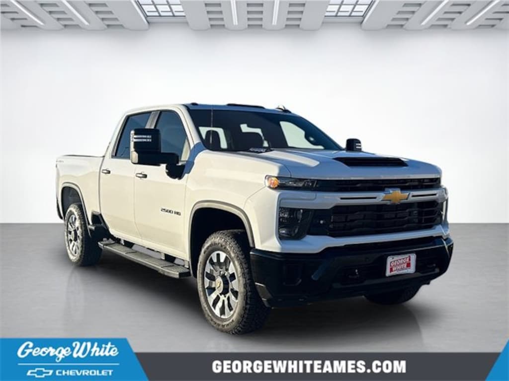 Used 2025 Chevrolet Silverado 2500 HD Custom Truck