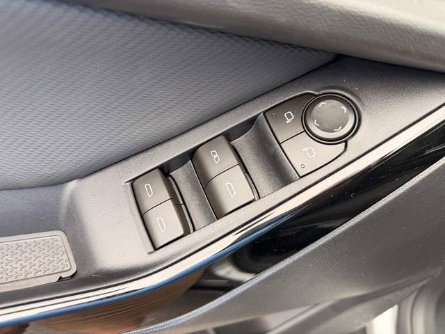 2026 Chevrolet Equinox LT - Photo 18