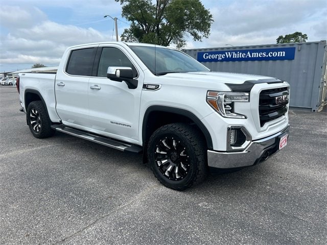 Used 2021 GMC Sierra 1500 SLT with VIN 3GTU9DET5MG411607 for sale in Ames, IA