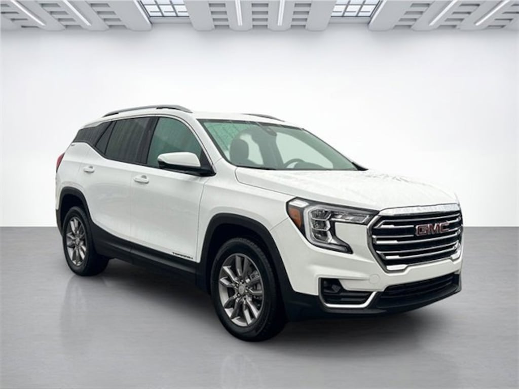Used 2024 GMC Terrain SLT SUV