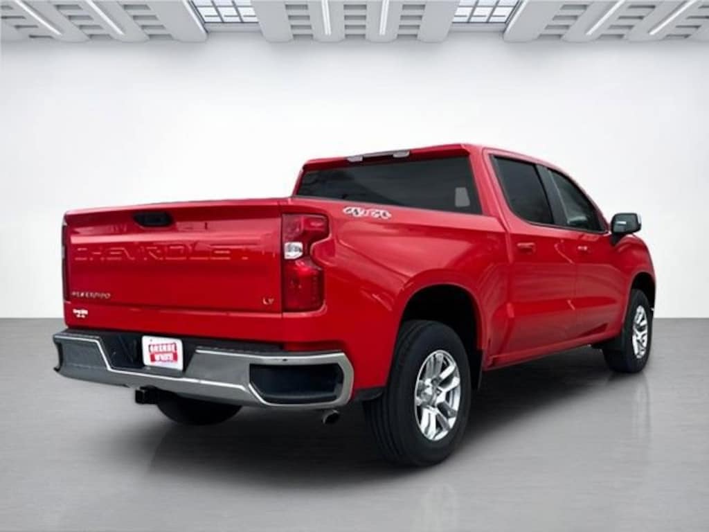 New 2025 Chevrolet Silverado 1500 LT Truck