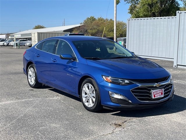 Used 2023 Chevrolet Malibu 1LT with VIN 1G1ZD5ST1PF198359 for sale in Ames, IA