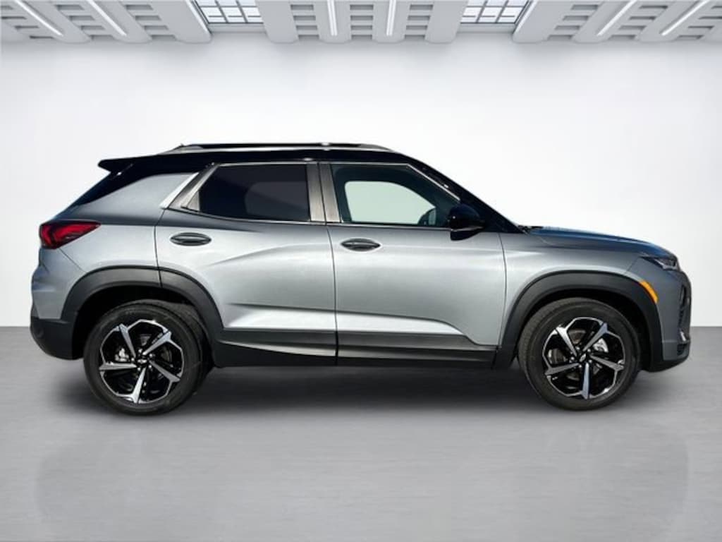 Used 2023 Chevrolet Trailblazer RS SUV