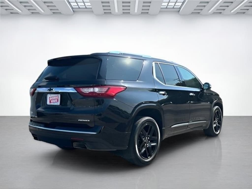 Used 2019 Chevrolet Traverse Premier SUV