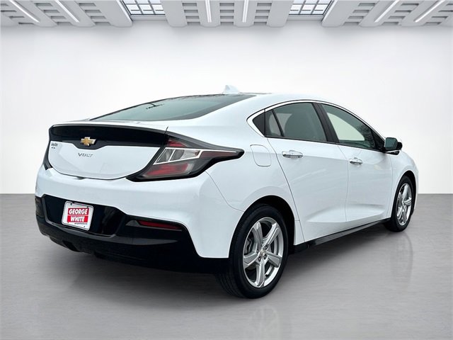 2018 Chevrolet Volt LT photo 4