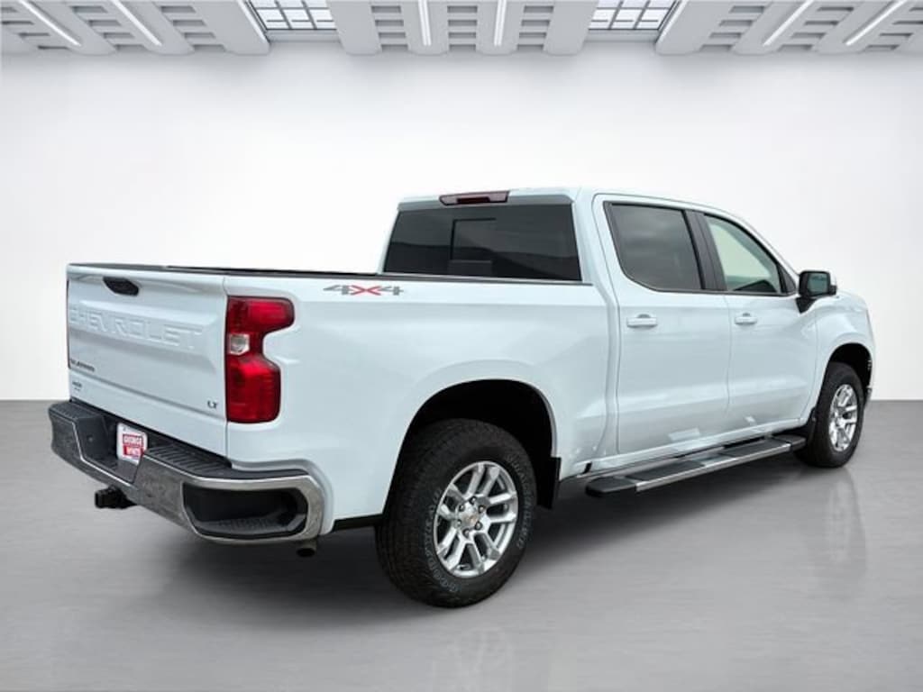 New 2026 Chevrolet Silverado 1500 LT Truck