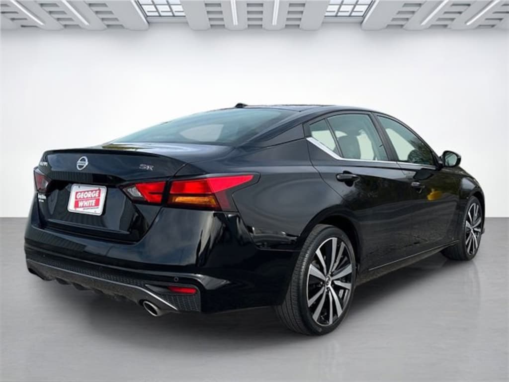 Used 2020 Nissan Altima 2.5 SR