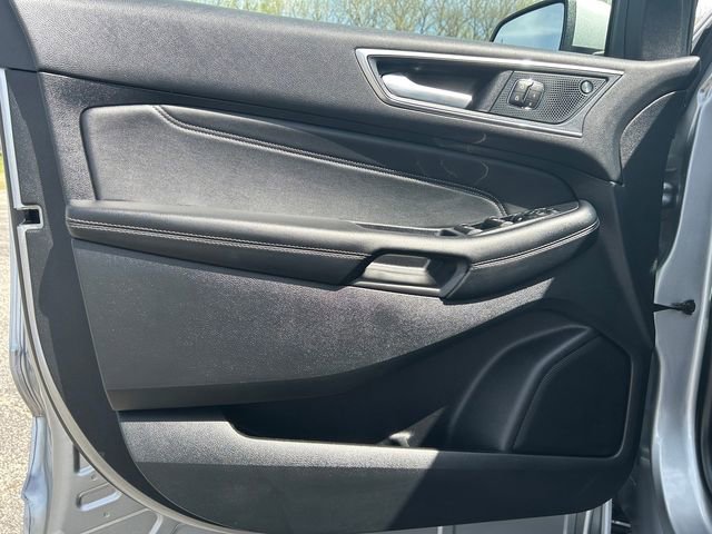 2024 Ford Edge Titanium - Photo 19