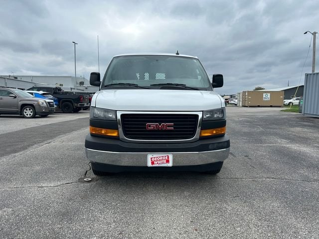 2023 GMC Savana Cargo Work Van - Photo 9