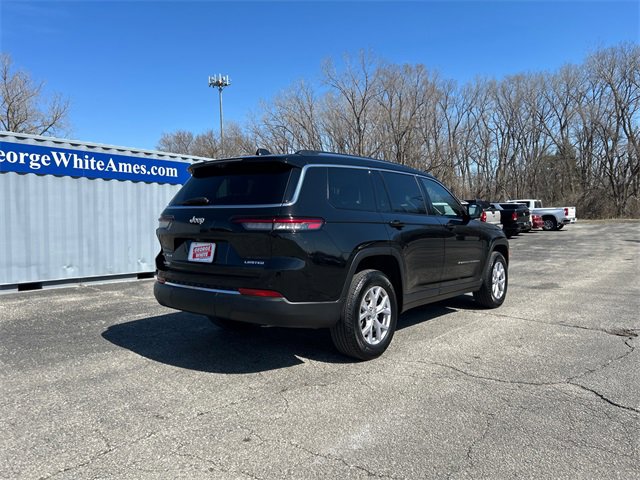 2022 Jeep Grand Cherokee Limited photo 4