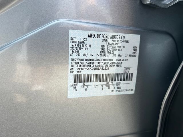 2024 Ford Edge Titanium - Photo 30