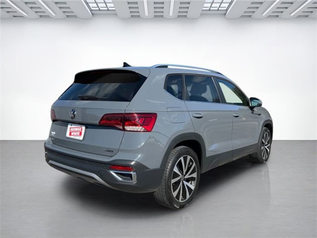 Used 2022 Volkswagen Taos SE