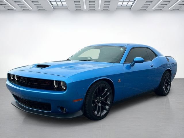 2023 Dodge Challenger R/T - Photo 8