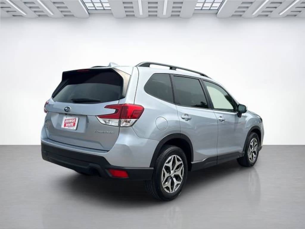 Used 2021 Subaru Forester Premium