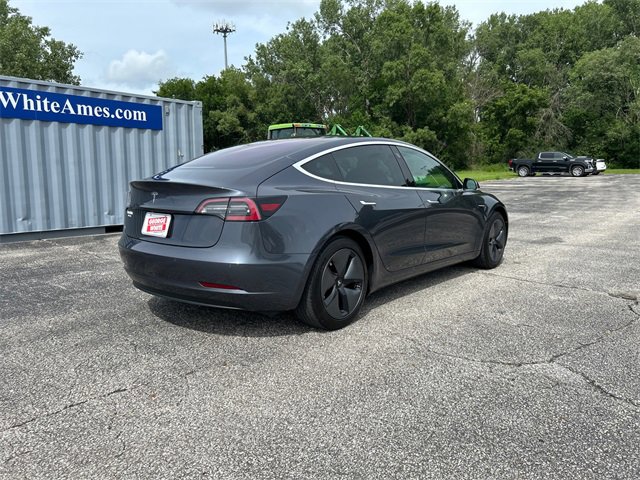 2019 Tesla Model 3 Mid Range photo 2