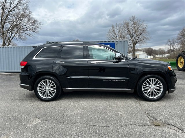 2018 Jeep Grand Cherokee Summit photo 3