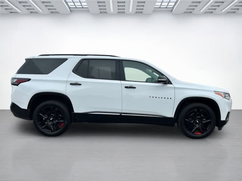 Used 2020 Chevrolet Traverse Premier SUV