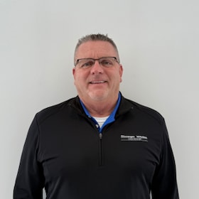 Staff member Mark Ethofer from ID_72dfaa5fd6b6