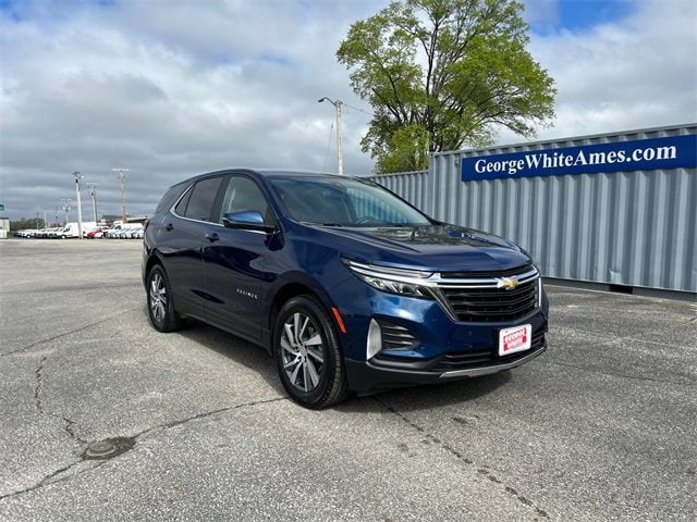 Used 2022 Chevrolet Equinox LT with VIN 3GNAXKEV9NL309841 for sale in Ames, IA