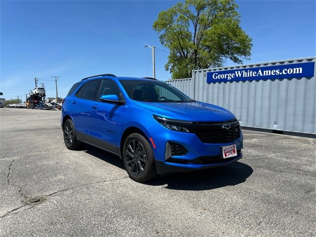 Used 2024 Chevrolet Equinox RS with VIN 3GNAXWEG8RS107139 for sale in Ames, IA