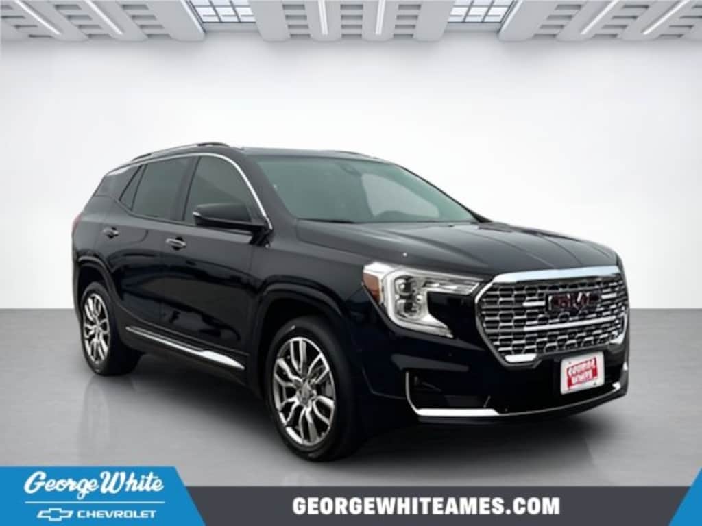 Used 2023 GMC Terrain Denali SUV