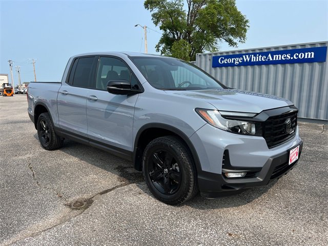 Used 2022 Honda Ridgeline Black Edition with VIN 5FPYK3F81NB037117 for sale in Ames, IA