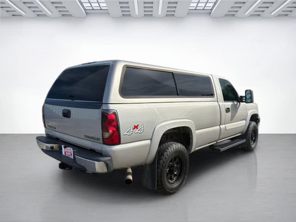 Used 2004 Chevrolet Silverado 2500 HD LS Truck
