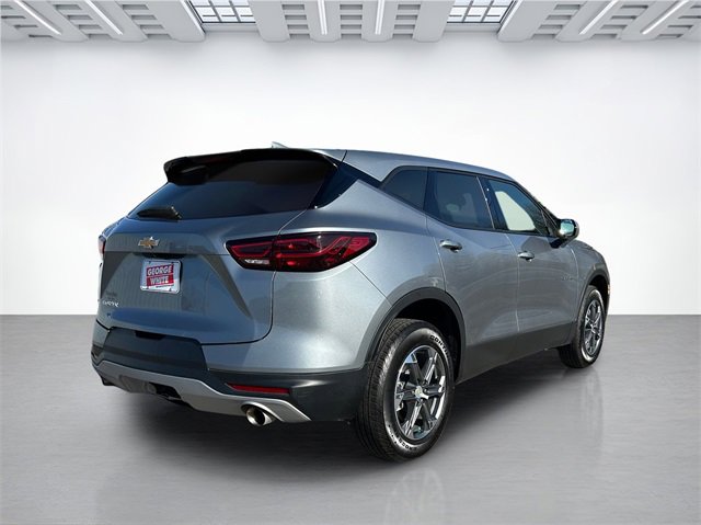 2025 Chevrolet Blazer 2LT photo 4