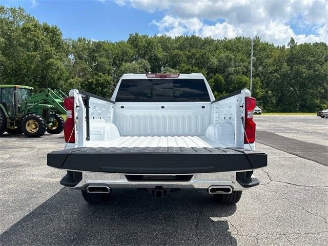 2025 Chevrolet Silverado 1500 LTZ - Photo 15