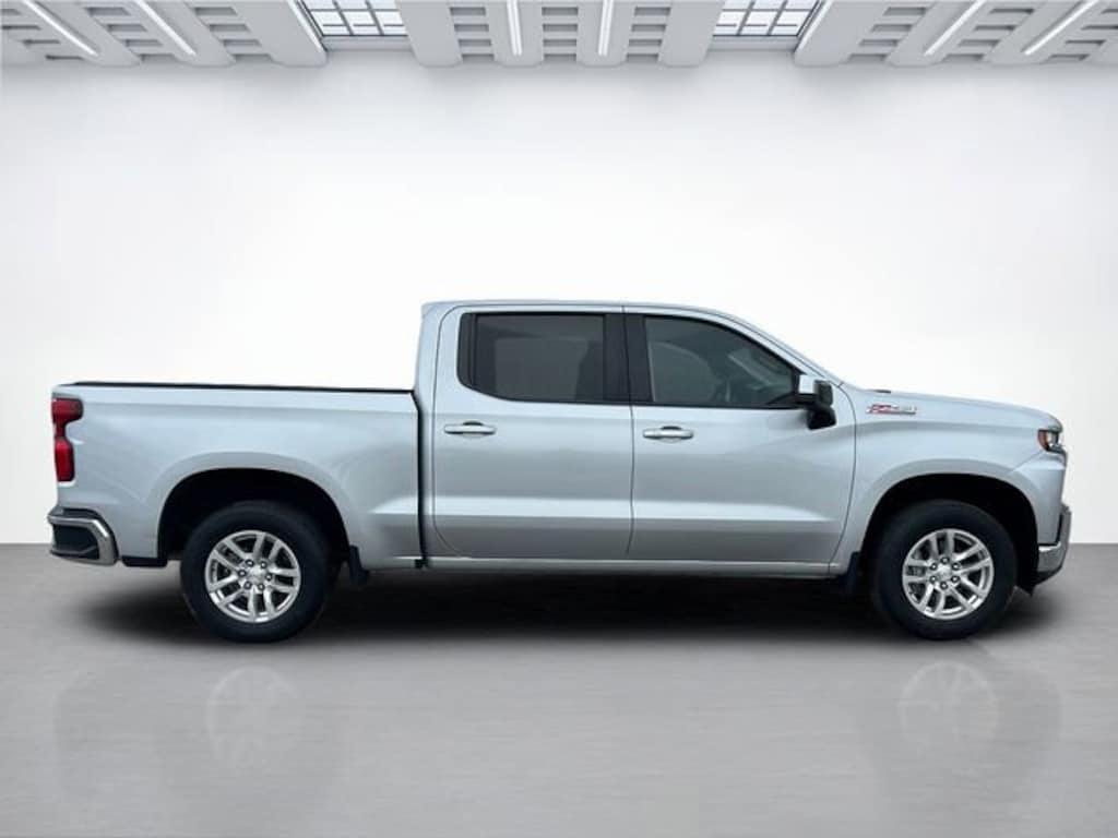 Used 2020 Chevrolet Silverado 1500 LT Truck