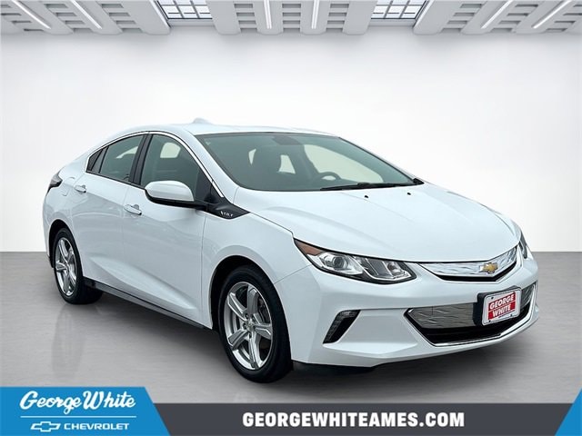 2018 Chevrolet Volt LT's photo