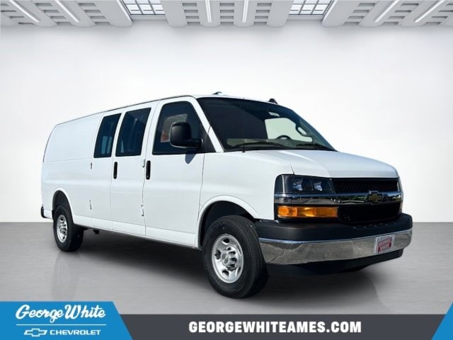 2025 Chevrolet Express Cargo Work Van's photo