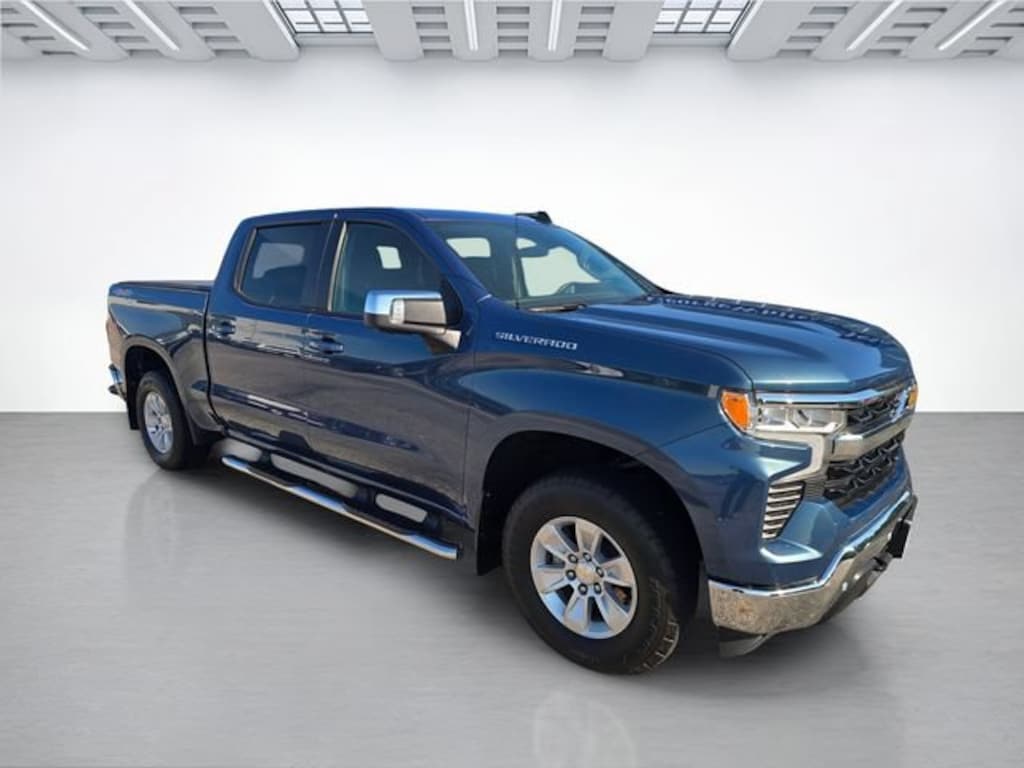 Used 2024 Chevrolet Silverado 1500 LT Truck
